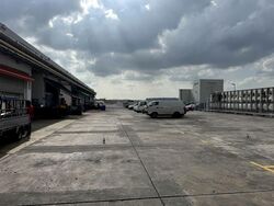 Enterprise One (D14), Factory #564630261